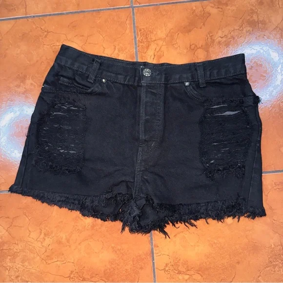 John Galt Brandy Melville Black Distressed Denim Shorts Size 30 - Picture 2 of 6